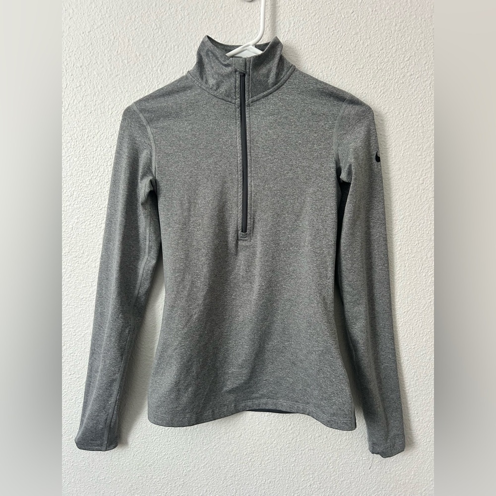 Nike Dri-Fit, Gray Quarter zip base layer, Women’s XS